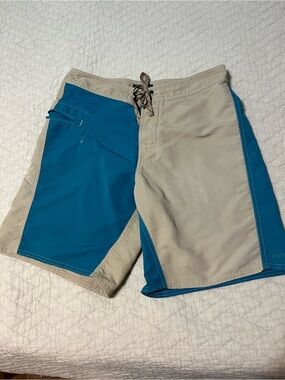 Patagonia Men's Two-Tone Beige and Teal Swim Trunks. 31